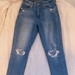american eagle ripped jeans